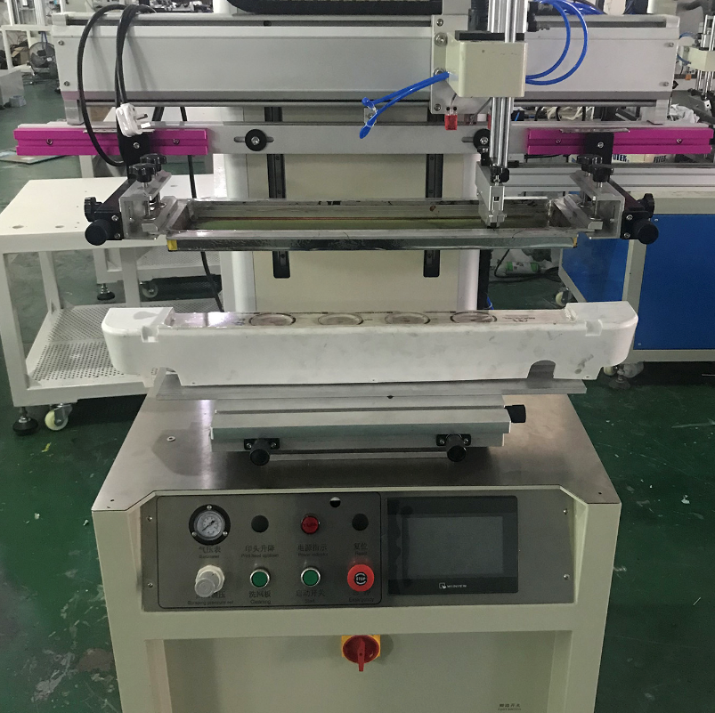 转盘丝印机:丝印机印刷的感光胶及感光膜